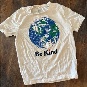 Old Navy Kids White 'Be Kind' Eart Day T-Shirt